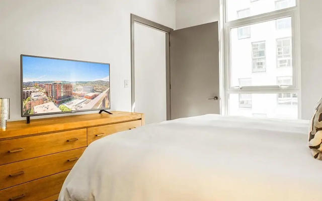 Pelicanstay in Portland Pearl District