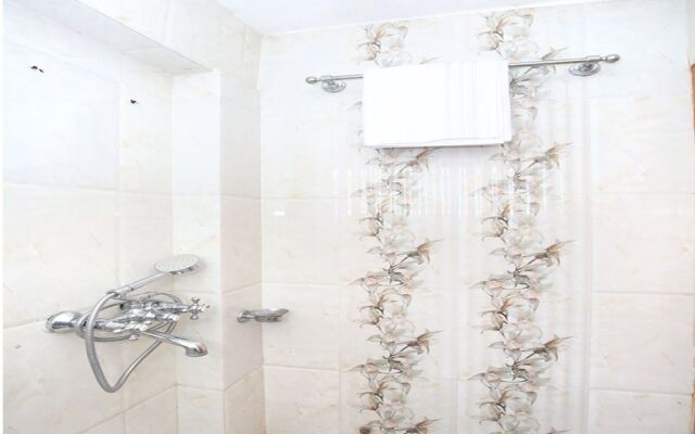 OYO 12796 Home Studios Hill View Solan