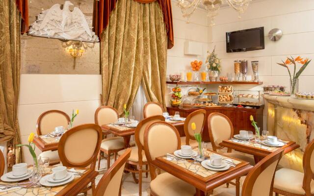 Suite Opera Rooms