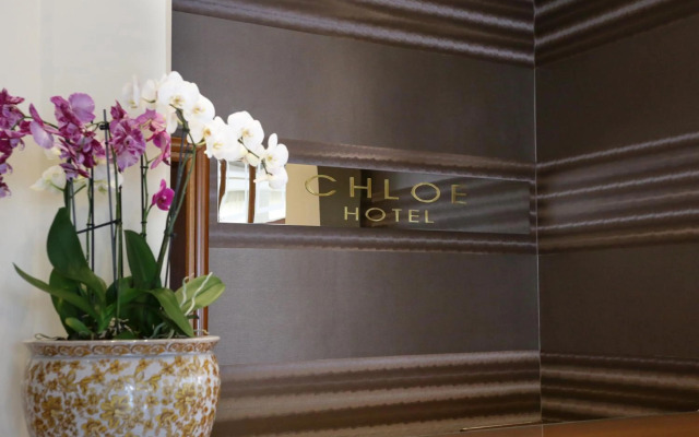 Chloe Hotel