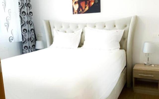 My Place in Cluj-Napoca 7 Nights Minimum Stay