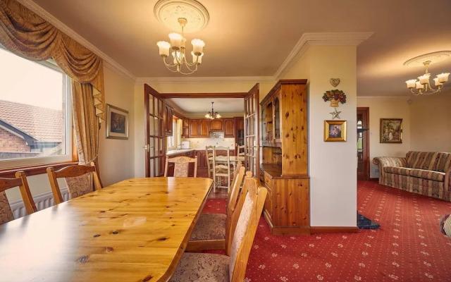 Host Stay Cheviot View