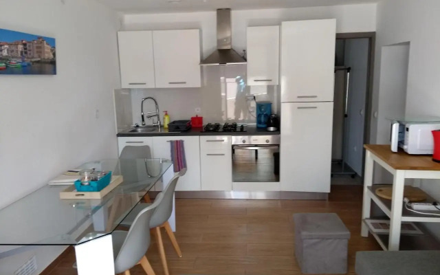 APT T3 n1 A 50M DE LA PLAGE et jardin