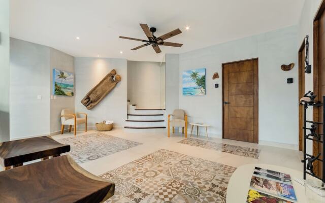 Casa Aluxes Guesthouse