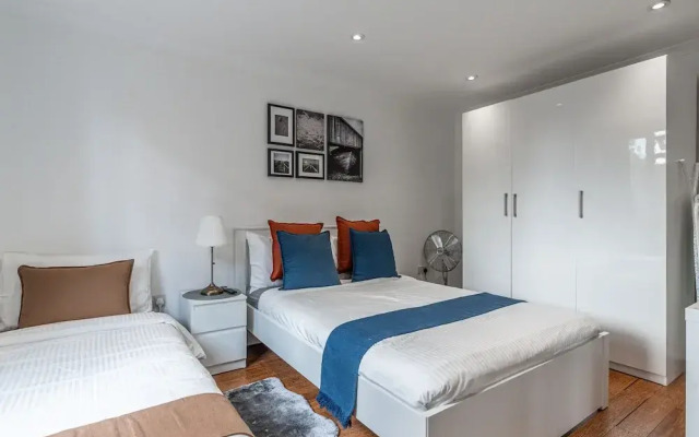 1 Bedroom Comfortable Flat in Kensington