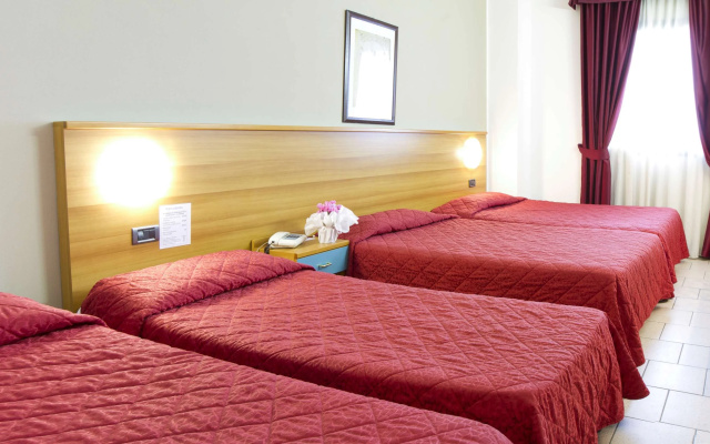 HotelTo