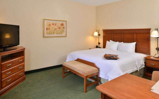 Hampton Inn & Suites St. Louis-Edwardsville