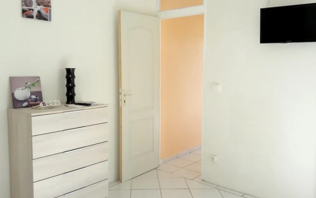 Studio in Trois Rivieres, With Furnished Garden and Wifi