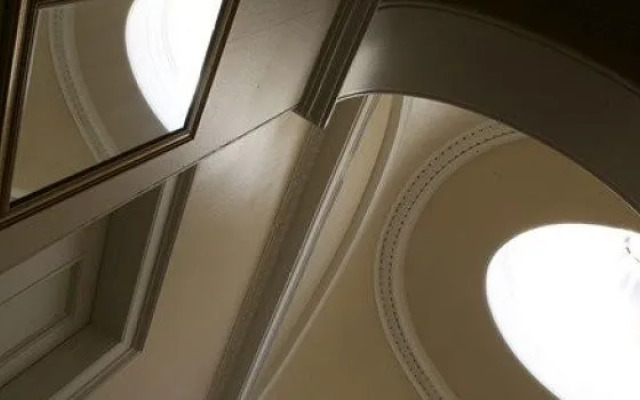 Hanover House Hotel