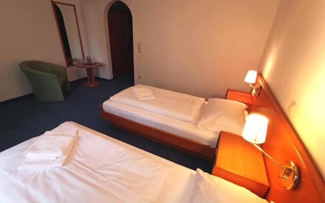 A8 Hotel im Darchinger Hof, Bed & Breakfast