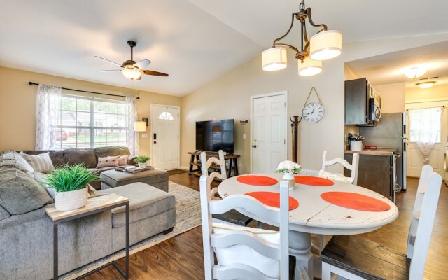 Cozy Fayetteville Vacation Rental Near Campus!