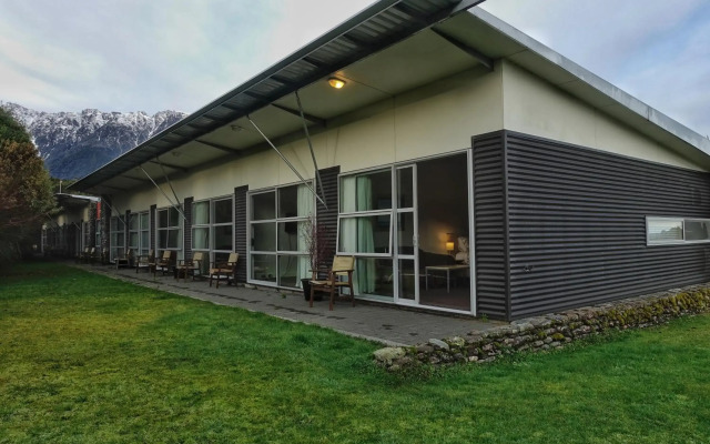The Westhaven Motel