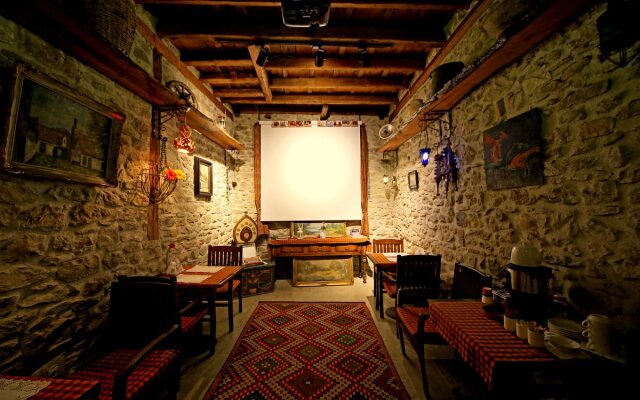 Peri Konak -Historical Ottoman House