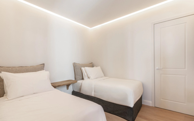NĒRO Light-Filled Suites