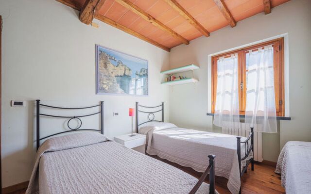 House LAia Seravezza