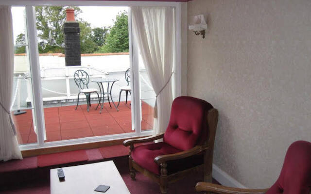 Ellerslie House Hotel