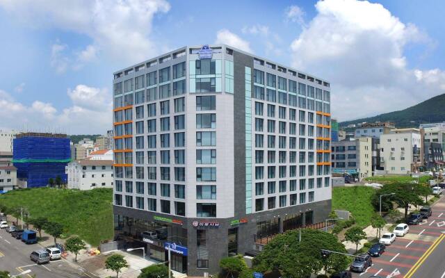 Seogwipo JS Hotel
