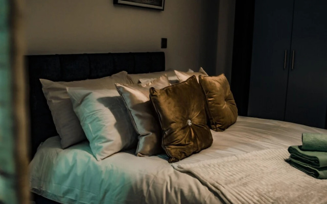 Bv Cosy Basement Apartment At Conditioning House