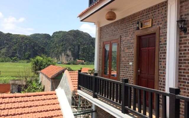 Tam Coc Mountain View Homestay