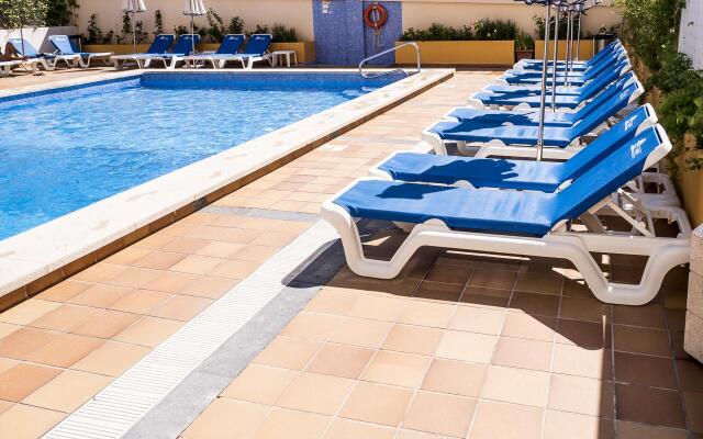 Apartamentos Ponent
