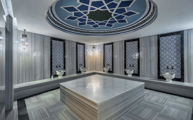 Luxury Garden Suites