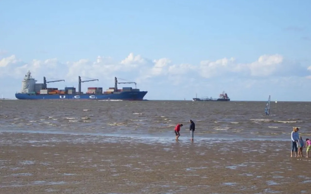 Seeperle Modern Retreat