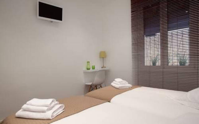 Bbarcelona Fira Superior Flats