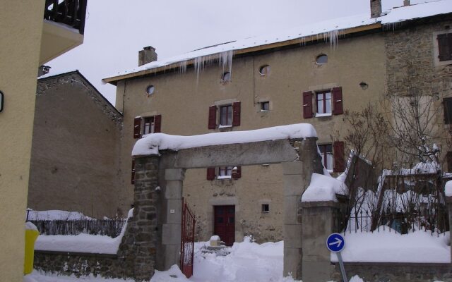 La Maison Bleue