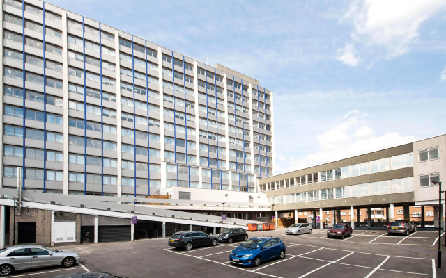 Premier Inn London Hendon - The Hyde
