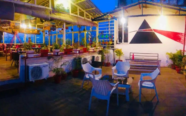 Nomads House