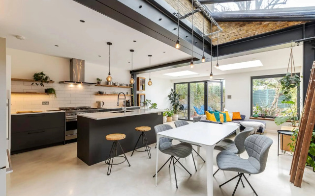 Spacious and Charming Brixton Home