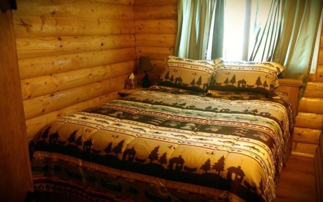 Wapiti Mountain Cabins
