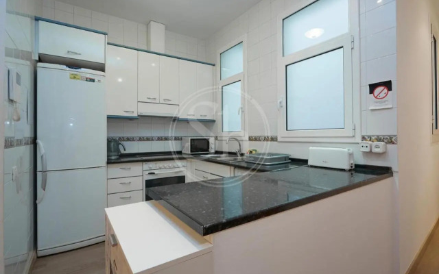 Bonito Apartamento Cerca de Plaza Espana
