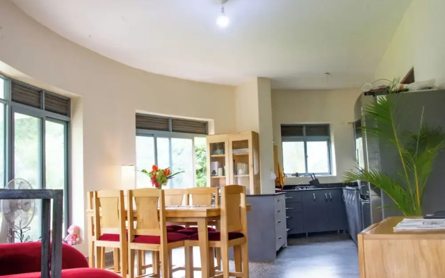 Nile Retreat - Luxury Villa in Jinja