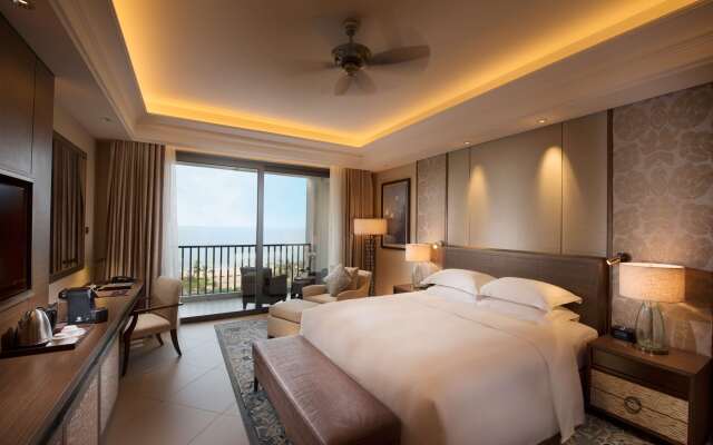 Crowne Resort Spa  Beach Resort Hainan