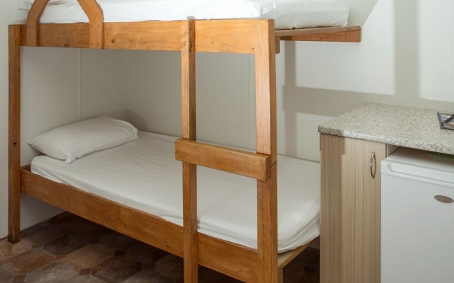 Oakura Beach Holiday Park – Guest Rooms – Oakura