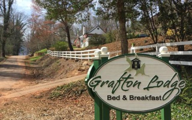 Grafton Lodge