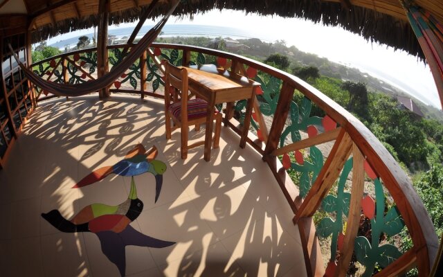 Azuluna Eco-Lodge