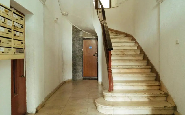 Studio with private terrace next to Cișmigiu