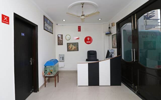 OYO 10878 Unitech Cyber Park