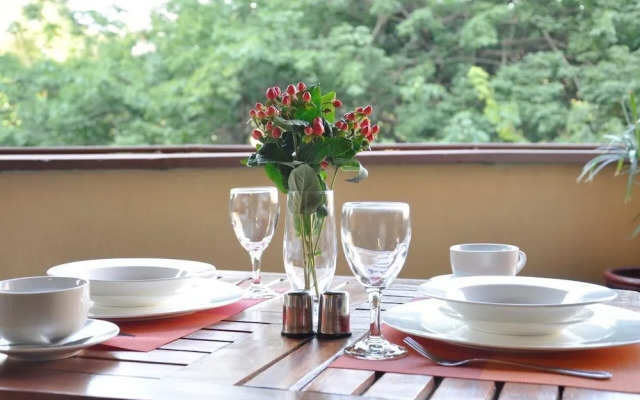 Cerenata Gardens Suites