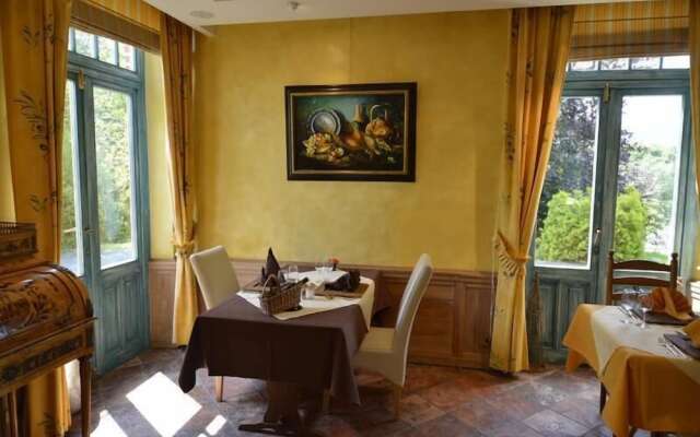 Les Tilleuls Hotel
