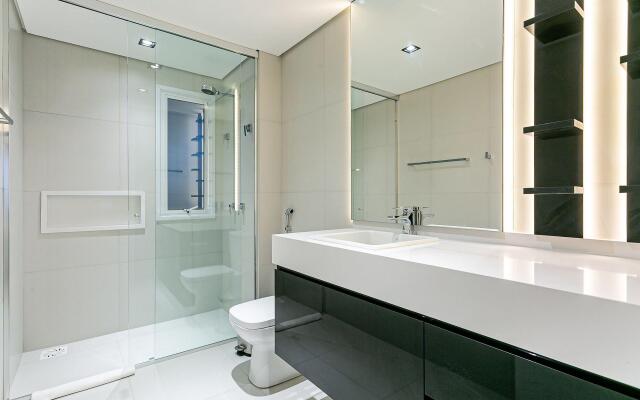 Apto duplex lindo e moderno com jacuzzi JRR410