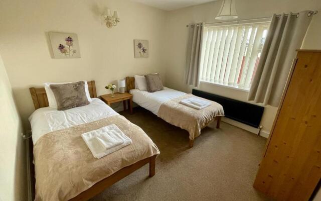 Cherry Tree Lodge