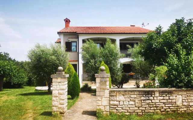 Garden Apartment Maria