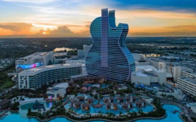 Hostel - 旅館 - общежитие