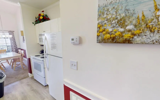 Magnolia Place 4677-302 1 Bedroom Condo