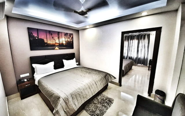 Hotel Aerocity Purple Orchid