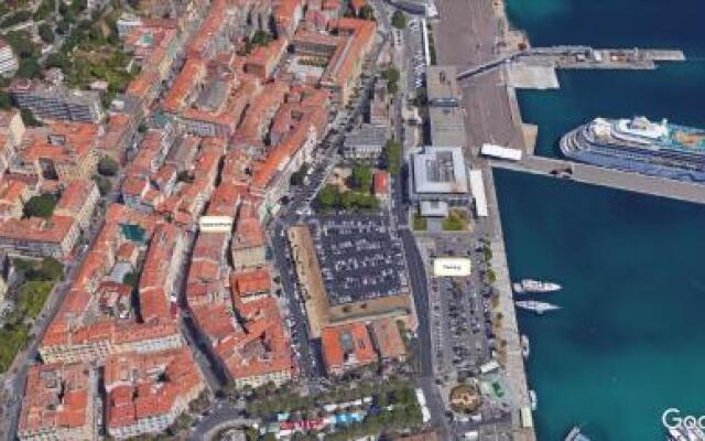 Charmant T2 au coeur d'Ajaccio