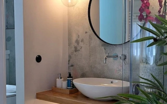 Verani Suites